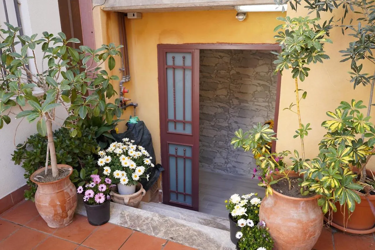 Vacanza Taormina Mare Mazzeo 0*,  Italy