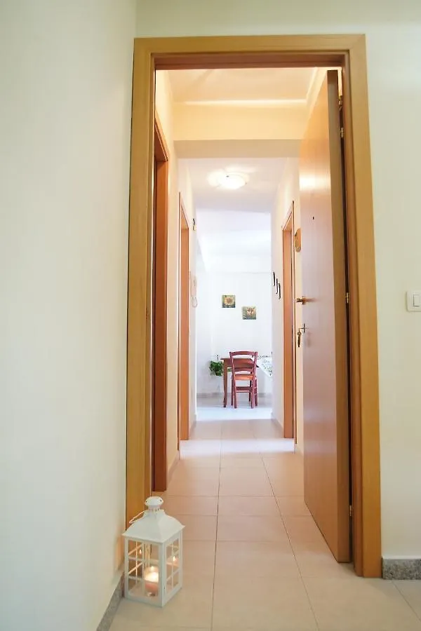 Apartment Vacanza Taormina Mare Mazzeo Italy