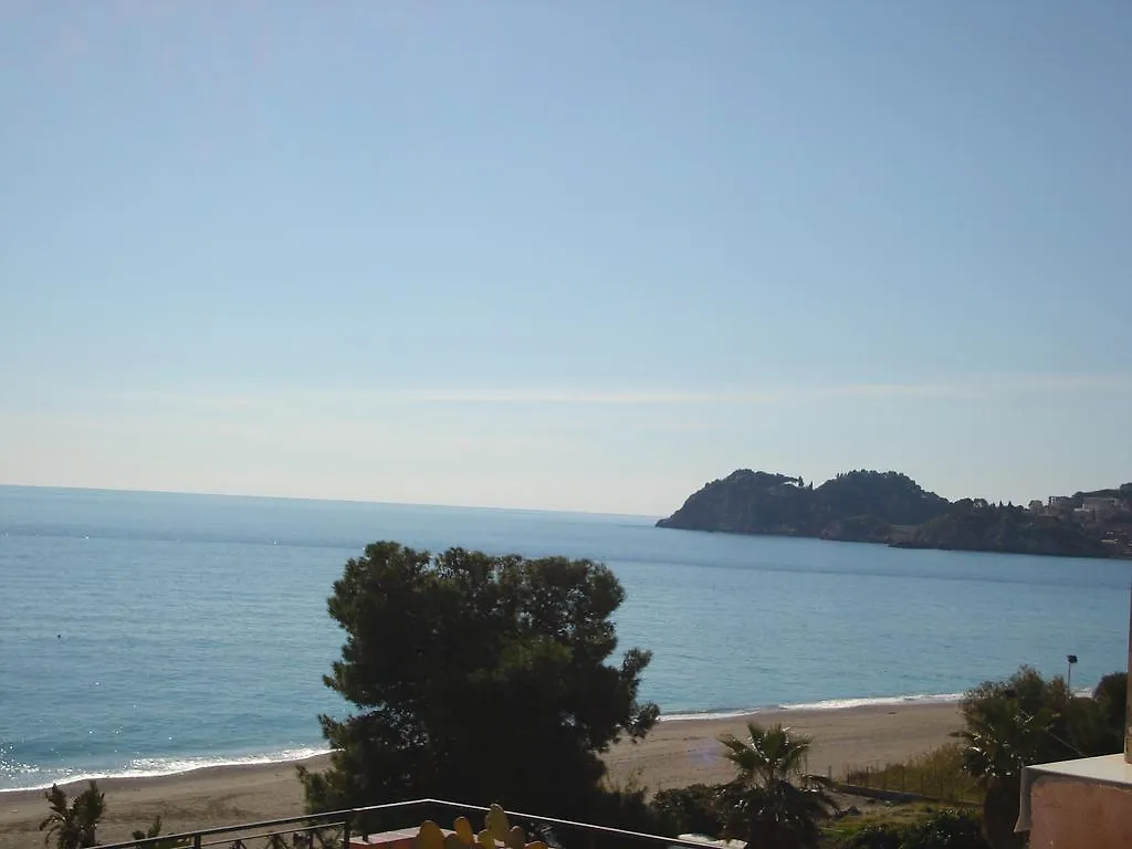 Vacanza Taormina Mare Mazzeo Italy